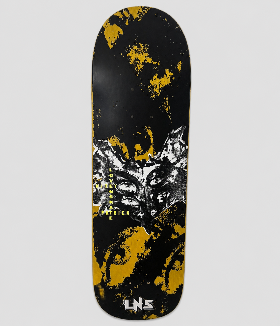 Lovenskate 'MIKEY' Skateboard Deck 8.25"